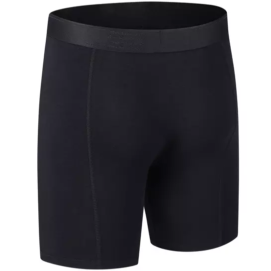 Lange bambus trunks bagfra